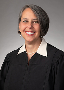 photo of Judge Lisa B. Forbes